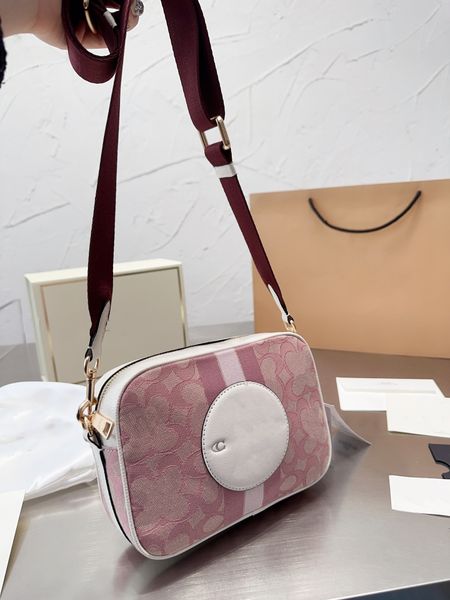 designe shoulder bags pillow fashion tabby totes women tote bacchus handbags retro hardware cloudy fashion classic bag
designe shoulder bags pillow fashion tabby totes women tote bacchus handbags retro hardware cloudy fashion classic bag
