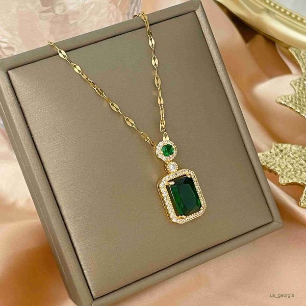 pendant necklaces and style fashion retro green red zircon necklace geometric square personality ladies temperament pendant r230719, Silver
pendant necklaces and style fashion retro green red zircon necklace geometric square personality ladies temperament pendant r230719, Silver