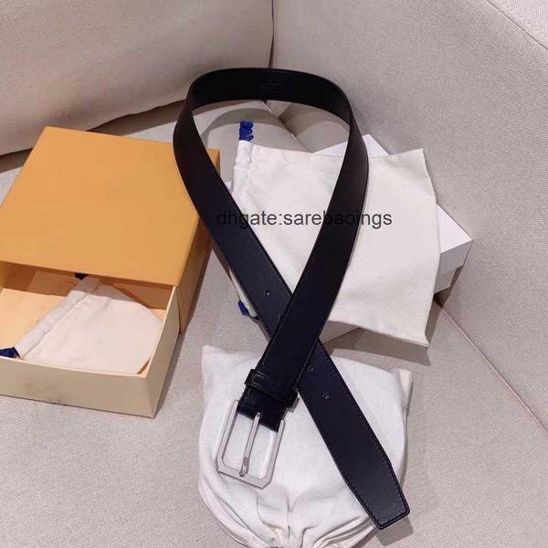 luxury design belt luxurys belt men's and women's designer leather classic brushed gold silver buckle black gray men's belts
luxury design belt luxurys belt men's and women's designer leather classic brushed gold silver buckle black gray men's belts