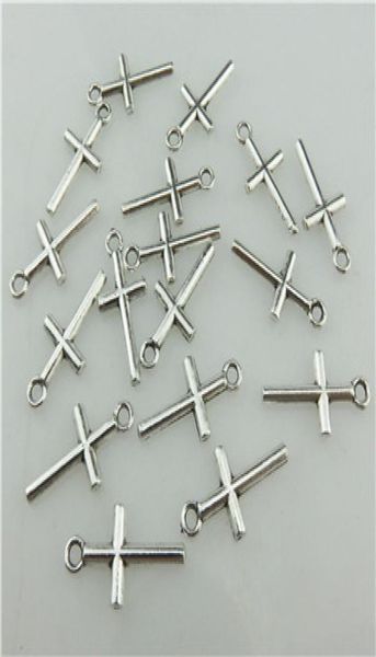 20219 100pcslot vintage silver alloy smooth blank religious 18mm cross pendant4087077
20219 100pcslot vintage silver alloy smooth blank religious 18mm cross pendant4087077