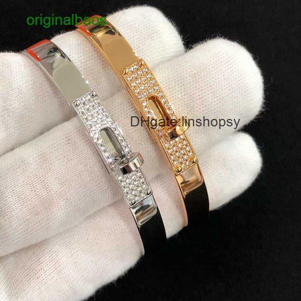 aher mas designer luxury brand enamel bracelet original designer bracelet h pig nose silver plated 18k gold half diamond swivel buckle, Black
aher mas designer luxury brand enamel bracelet original designer bracelet h pig nose silver plated 18k gold half diamond swivel buckle, Black