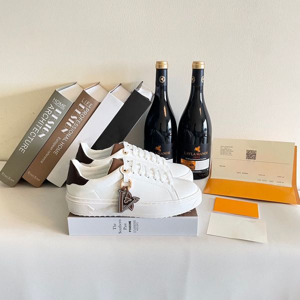 designer sneakers oversized casual shoes white black leather luxury velvet suede womens espadrilles trainers women flats lace up platform 19
designer sneakers oversized casual shoes white black leather luxury velvet suede womens espadrilles trainers women flats lace up platform 19