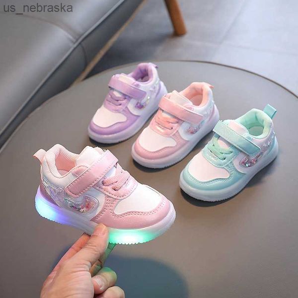 children glowing shoes girls sport baby flashing led light fashion outdoor luminous casual sneakers raparigas sapatos brilhantes l230518, Black;grey
children glowing shoes girls sport baby flashing led light fashion outdoor luminous casual sneakers raparigas sapatos brilhantes l230518, Black;grey