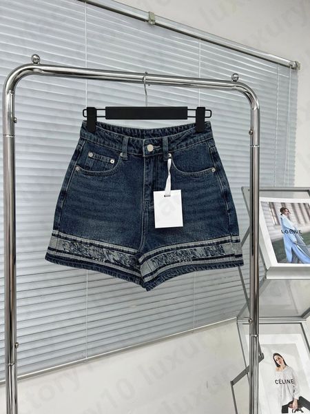 women's shorts letter embroidery denim shorts for summer lady casual high waist loose shorts, Brown;gray
women's shorts letter embroidery denim shorts for summer lady casual high waist loose shorts, Brown;gray