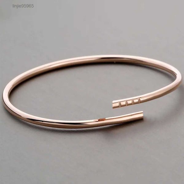 bracelet female designer love 25mm 18k gold plated ladies love bangles jewelry gift size 16nail, Black
bracelet female designer love 25mm 18k gold plated ladies love bangles jewelry gift size 16nail, Black