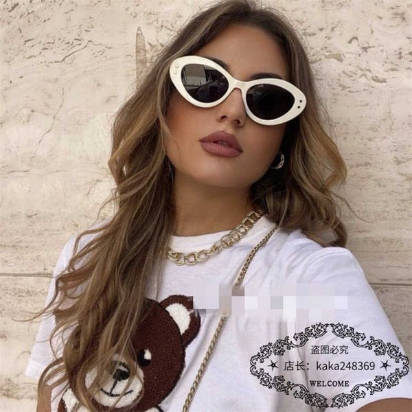 fashion bb sunglasses letter b djiains same style personalized sunglasses fashionable cat's eye leg cd pacific b1u with logo box, White;black
fashion bb sunglasses letter b djiains same style personalized sunglasses fashionable cat's eye leg cd pacific b1u with logo box, White;black