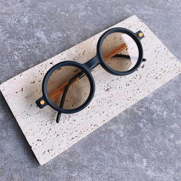 designer kuboraum sunglasses 2023 new kuboraum dog same p1 for men and women with logo box, White;black
designer kuboraum sunglasses 2023 new kuboraum dog same p1 for men and women with logo box, White;black