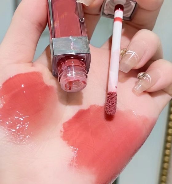lipstick 6ml lipstick nutritional lipstick moisturizing lipstick smooth and dry pink lipstick high-quality cosmetics waterproofgift 230718
lipstick 6ml lipstick nutritional lipstick moisturizing lipstick smooth and dry pink lipstick high-quality cosmetics waterproofgift 230718