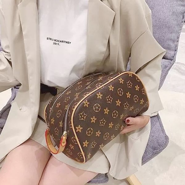 designer lady cosmetic bags fashion makeup bag women double zipper travelling toilet women wash large capacity cosmetic bags toiletry pouch
designer lady cosmetic bags fashion makeup bag women double zipper travelling toilet women wash large capacity cosmetic bags toiletry pouch