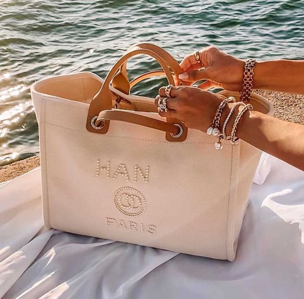 designer bags handle tote wallet purse luxurys tote clutch cross body beach shopping vacation artsy totes pearl canvas shoulder bag
designer bags handle tote wallet purse luxurys tote clutch cross body beach shopping vacation artsy totes pearl canvas shoulder bag