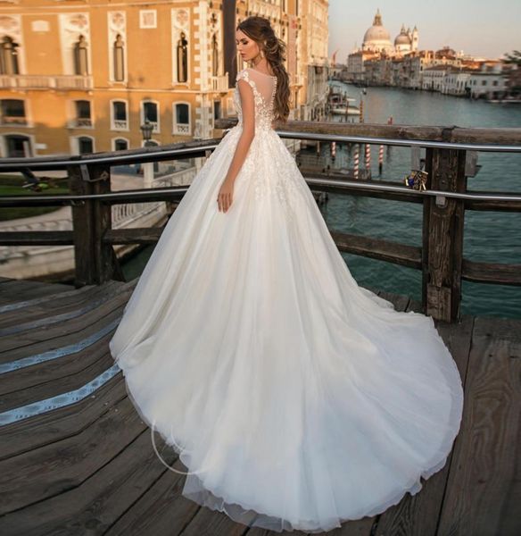 2019 new arrive luxury chapel train ball gown wedding dress gorgeous appliques scoop vestido de noiva illusion back plus size8416443, White
2019 new arrive luxury chapel train ball gown wedding dress gorgeous appliques scoop vestido de noiva illusion back plus size8416443, White
