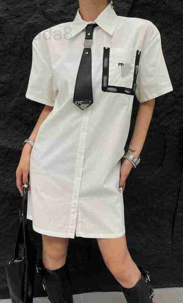 urban dresses designer 23ss summer new letter embroidered polo collar women's white lined dress loose mid length delivery tie x40h, White;black
urban dresses designer 23ss summer new letter embroidered polo collar women's white lined dress loose mid length delivery tie x40h, White;black