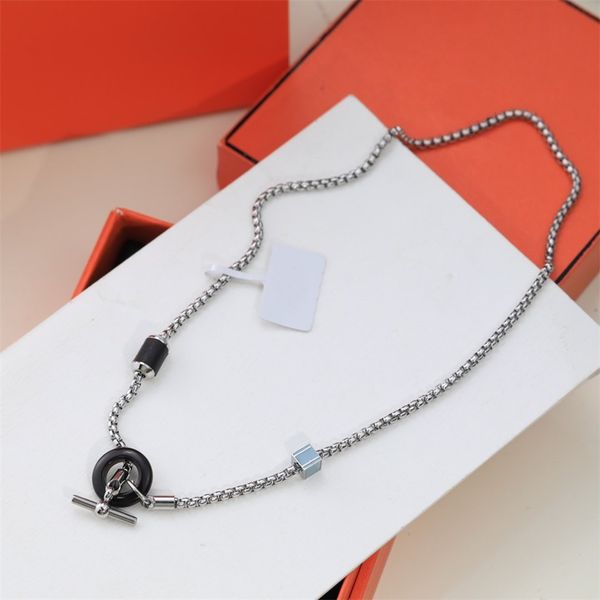 luxury brand necklace pendant designer fashion jewelry letter gilded women's fashion necklace jewelry lahhuew, Silver
luxury brand necklace pendant designer fashion jewelry letter gilded women's fashion necklace jewelry lahhuew, Silver