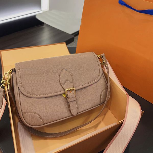 messenger crossbody bag women handbags purse genuine leather gradient letter detachable handle strap plain flap shoulder bags underarm packa
messenger crossbody bag women handbags purse genuine leather gradient letter detachable handle strap plain flap shoulder bags underarm packa