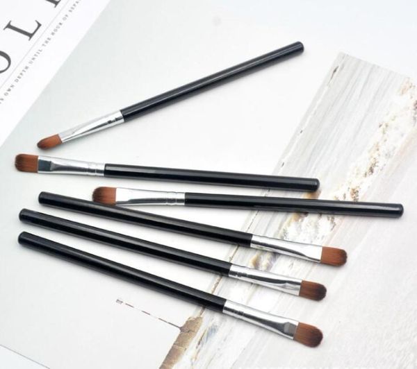 simple portable makeup brush new eyeshadow eye shadow make up brushes lip brush factory whole7282195
simple portable makeup brush new eyeshadow eye shadow make up brushes lip brush factory whole7282195