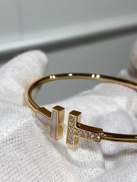 high-quality ayffay sterling silver double opening elasayc bracelet female v gold plate 18k rose half diamond friayllaria, Golden;silver
high-quality ayffay sterling silver double opening elasayc bracelet female v gold plate 18k rose half diamond friayllaria, Golden;silver