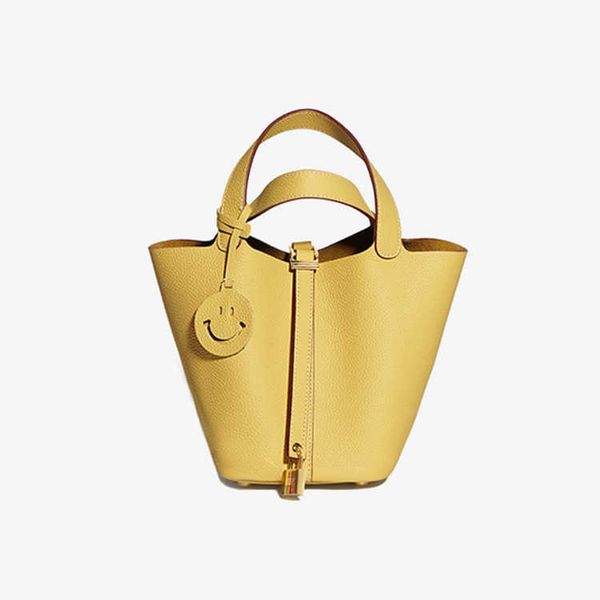 luxury picotin lock bag layer cowhide basket bag leather female minority design large capacity handbag bucket 4ee1
luxury picotin lock bag layer cowhide basket bag leather female minority design large capacity handbag bucket 4ee1