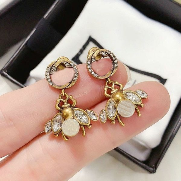 20 Style Designer Earrings Famous Brand Letter 18K Gold Plating Inlaid Crystal Pearl Earring Geometry Ring Wedding Earring Accessory
20 Style Designer Earrings Famous Brand Letter 18K Gold Plating Inlaid Crystal Pearl Earring Geometry Ring Wedding Earring Accessory