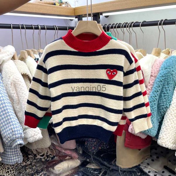 pullover baby thickened bottoming shirt winter new korean children's clothing girls' love striped with fleece lining pullover swea, Blue
pullover baby thickened bottoming shirt winter new korean children's clothing girls' love striped with fleece lining pullover swea, Blue