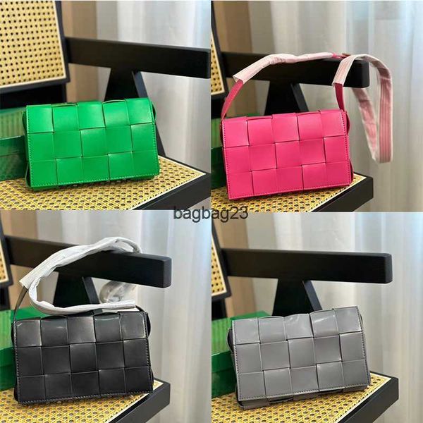 bottegaz venetas bag designer 2023 bags bag ladies girl cassette leather grid woven same style single shoulder crossbody portable fashion ve
bottegaz venetas bag designer 2023 bags bag ladies girl cassette leather grid woven same style single shoulder crossbody portable fashion ve