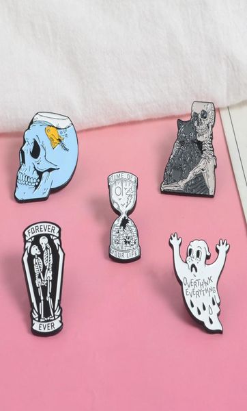 creative animal cat skeleton embrace enamel brooch alloy badge denim shirt bag cartoon pin fashion punk dark jewelry gift4099040, Blue
creative animal cat skeleton embrace enamel brooch alloy badge denim shirt bag cartoon pin fashion punk dark jewelry gift4099040, Blue
