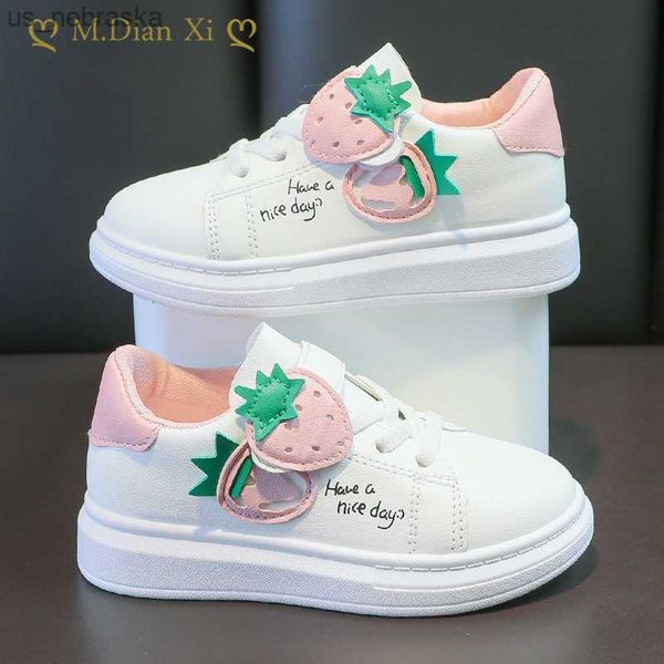 cute strawberry pattern casual girls sneakers 2023 soft bottom breathable white baby sneaker school children shoes flat l230518, Black;grey
cute strawberry pattern casual girls sneakers 2023 soft bottom breathable white baby sneaker school children shoes flat l230518, Black;grey