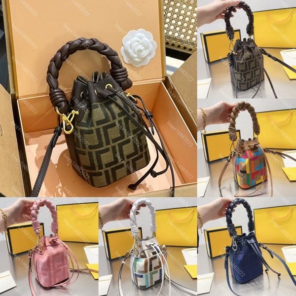 new pattern leather mini bucket bag handbag mon tresor women shoulder crossbody bag designer bag bucket bag metal signs leather bag luxurys
new pattern leather mini bucket bag handbag mon tresor women shoulder crossbody bag designer bag bucket bag metal signs leather bag luxurys