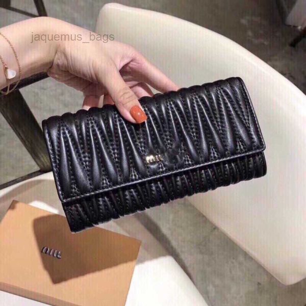 designer mumu handbags miu sheepskin pleated wallet women's long bag fashion leather women
designer mumu handbags miu sheepskin pleated wallet women's long bag fashion leather women