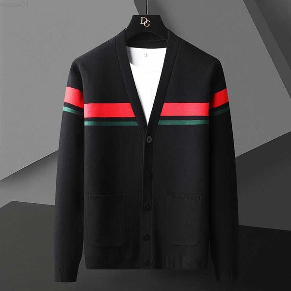 men's sweaters new designer brand luxury fashion korean men's knitted cardigan sweater casual jacket men's 2021 l230719, White;black
men's sweaters new designer brand luxury fashion korean men's knitted cardigan sweater casual jacket men's 2021 l230719, White;black