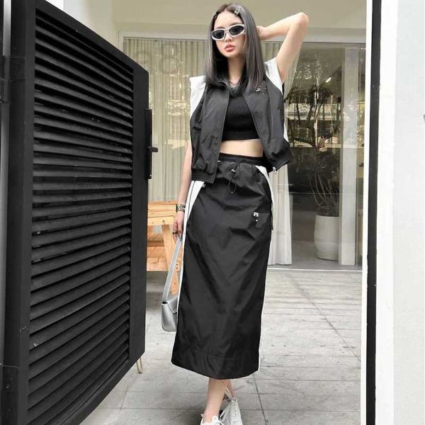 two piece dress designer 23 summer premium contrast nylon set sleeveless cardigan tank elastic waist mid length 4cg7, White
two piece dress designer 23 summer premium contrast nylon set sleeveless cardigan tank elastic waist mid length 4cg7, White