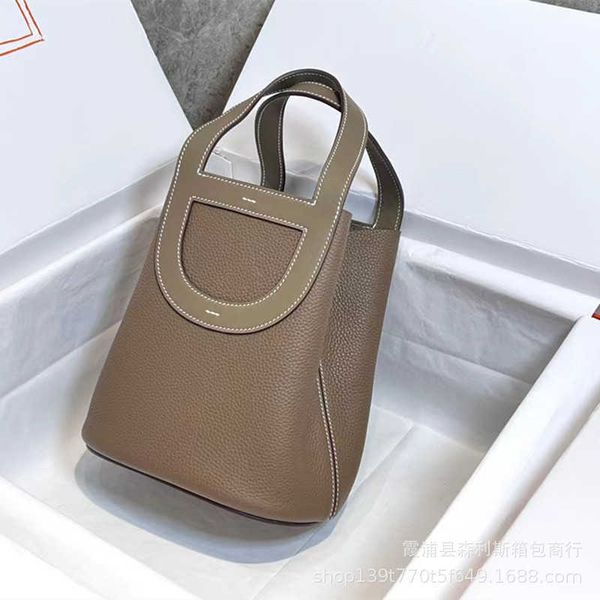 original luxury picotin lock bag 2023 new h home handmade honey wax thread pig nose vegetable basket handbag handheld banquet girl bwuk
original luxury picotin lock bag 2023 new h home handmade honey wax thread pig nose vegetable basket handbag handheld banquet girl bwuk