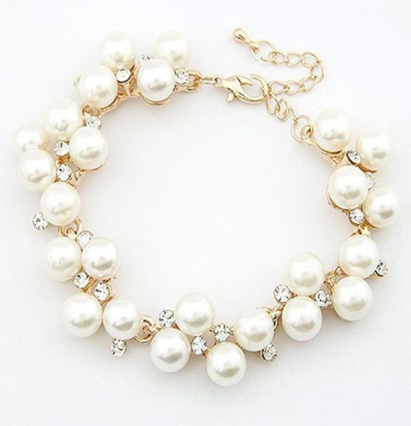 female braclets design luxurious charm crystal cubic zircon simulated pearl beads bracelet for women jewelry bracelets8844702, Golden;silver
female braclets design luxurious charm crystal cubic zircon simulated pearl beads bracelet for women jewelry bracelets8844702, Golden;silver