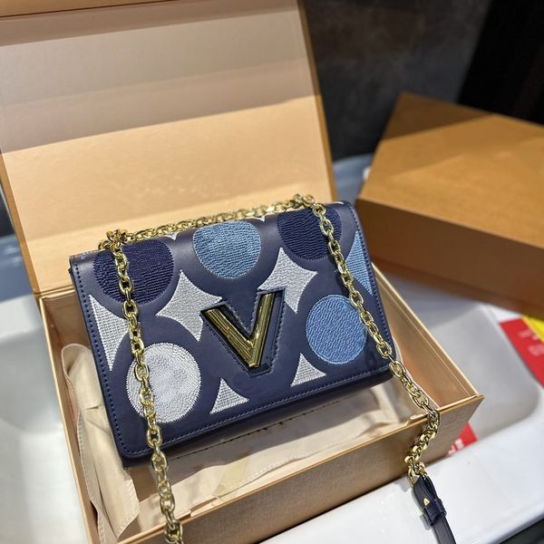 woman twist shoulder bag designers chain bag embroidered leather adjustable strap messenger bag m22794
woman twist shoulder bag designers chain bag embroidered leather adjustable strap messenger bag m22794