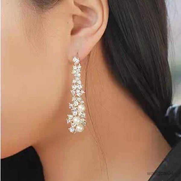 charm ethnic fashion long rhinestone simulated pearl clip on earrings without for women party wedding earring jewelry r230719, Golden
charm ethnic fashion long rhinestone simulated pearl clip on earrings without for women party wedding earring jewelry r230719, Golden