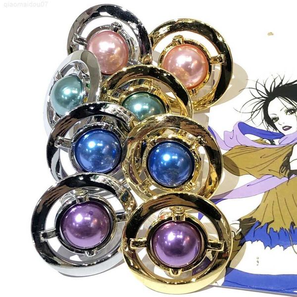 key rings 1-4pcs new anime nana oosaki komatsu pendant necklace key chain choker lover's key lock jewelry cosplay gift l230719, Slivery;golden
key rings 1-4pcs new anime nana oosaki komatsu pendant necklace key chain choker lover's key lock jewelry cosplay gift l230719, Slivery;golden