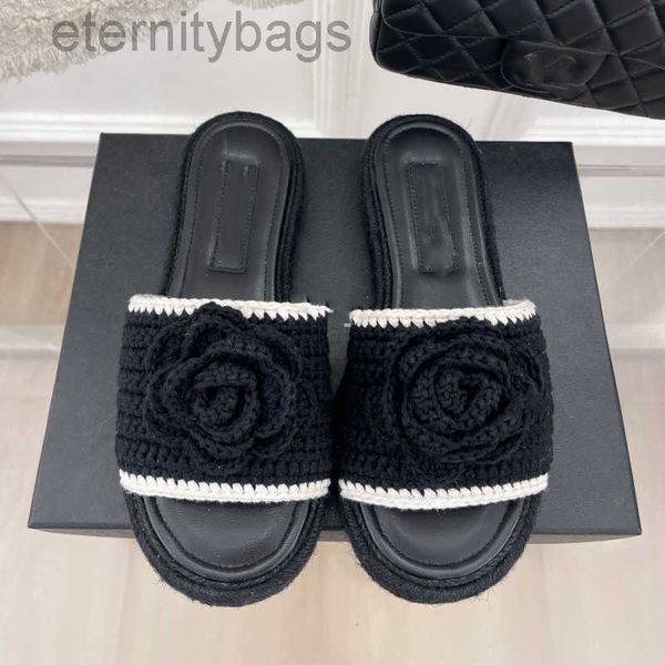 channel interlocking c slippers womens white black camellia slides sandals cashmere woven knit flower straw mules lambskin platform flip flo
channel interlocking c slippers womens white black camellia slides sandals cashmere woven knit flower straw mules lambskin platform flip flo