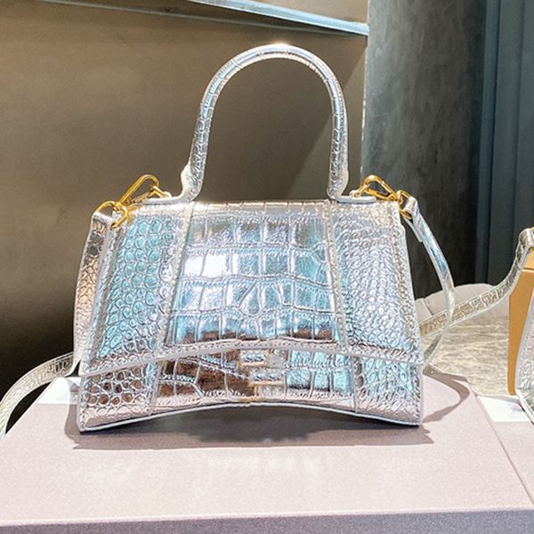 aaaaa fashion ladies handbag luxury designer bag white black leather embroidery multicolor shoulder half moon bag messenger wallet handbag
aaaaa fashion ladies handbag luxury designer bag white black leather embroidery multicolor shoulder half moon bag messenger wallet handbag