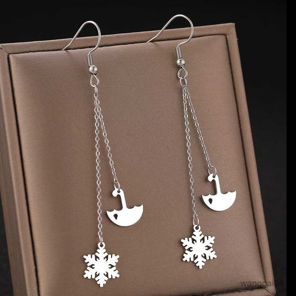 charm stainless steel earrings cartoon snowflake umbrella weather design fashion pendant earrings for women jewelry wedding girl party r2307, Golden
charm stainless steel earrings cartoon snowflake umbrella weather design fashion pendant earrings for women jewelry wedding girl party r2307, Golden