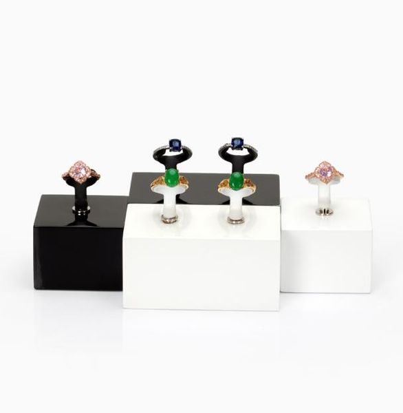 boutique couple ring display stand paint white black jewellery proposal rings holder prop for shop presentation counter showcase t5042034
boutique couple ring display stand paint white black jewellery proposal rings holder prop for shop presentation counter showcase t5042034