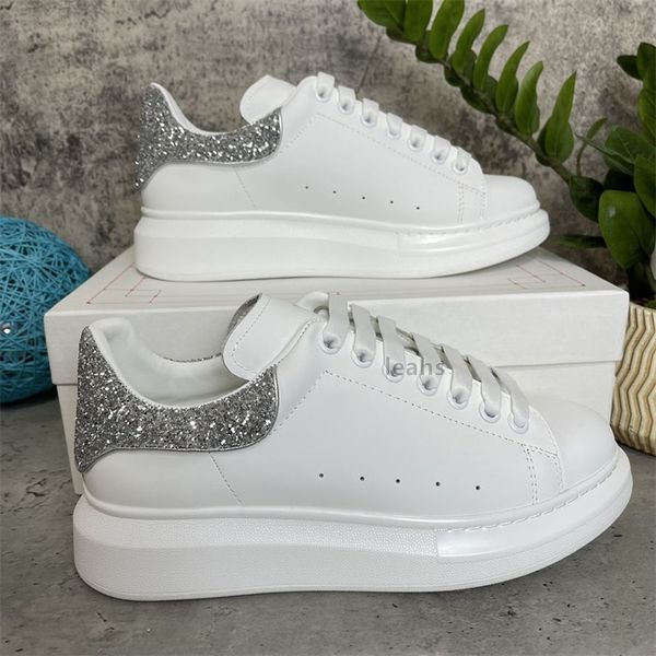 run shoe luxurys designer shoe womens trainer des chaussures light gold black white sole mens trainers shoes outdoor shoe leather lace-up le
run shoe luxurys designer shoe womens trainer des chaussures light gold black white sole mens trainers shoes outdoor shoe leather lace-up le