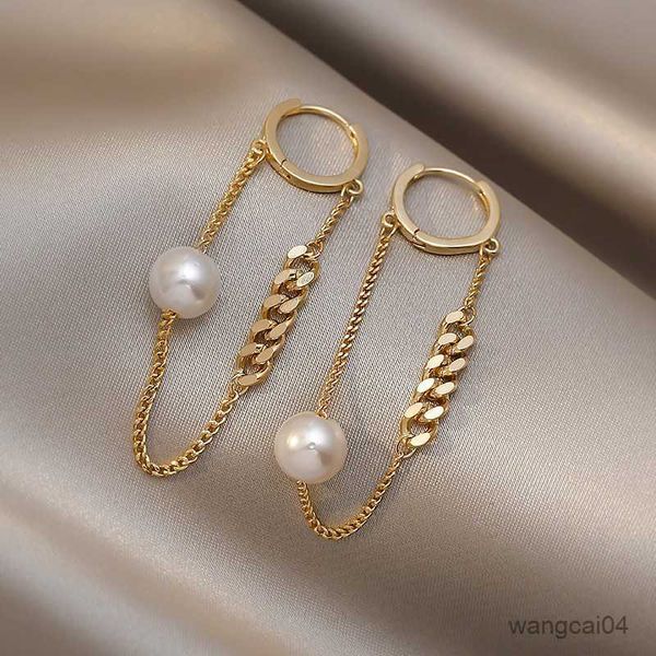charm lost lady 2023 new light luxury metal chain pearl pendant earrings for fashionable women's party gift unusual jewelry r230719, Golden
charm lost lady 2023 new light luxury metal chain pearl pendant earrings for fashionable women's party gift unusual jewelry r230719, Golden