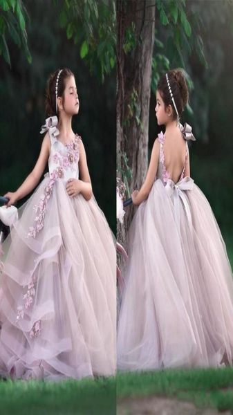 lovely flower girls dresses jewel neck hand made flowers beaded open back long birthday toddler girl pageant gowns kid dress8052524, White;blue
lovely flower girls dresses jewel neck hand made flowers beaded open back long birthday toddler girl pageant gowns kid dress8052524, White;blue