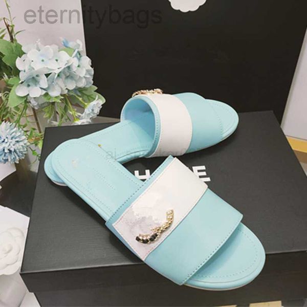 channel buckle diamond chain letter slippers designer slides 2023 women summer sandals fashion shoes c beach indoor flat flip flops mules le, Black
channel buckle diamond chain letter slippers designer slides 2023 women summer sandals fashion shoes c beach indoor flat flip flops mules le, Black
