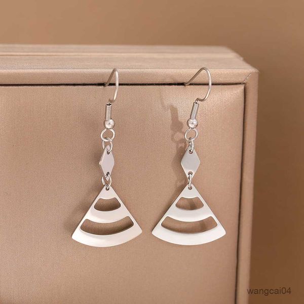 charm stainless steel earrings hollow fan shape multiple pendants exquisite trendy fine drop earrings for women jewelry party gifts r230719, Golden
charm stainless steel earrings hollow fan shape multiple pendants exquisite trendy fine drop earrings for women jewelry party gifts r230719, Golden