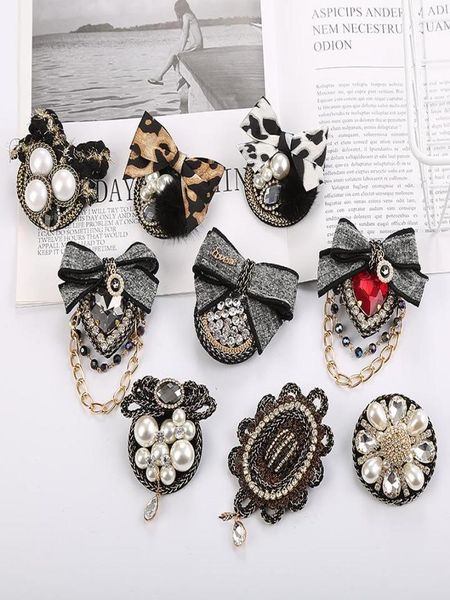 pins brooches vintage baroque court badge brooch leopard fabric knitting bow design crystal tassel chain coat sweater pin accesso9111081, Gray
pins brooches vintage baroque court badge brooch leopard fabric knitting bow design crystal tassel chain coat sweater pin accesso9111081, Gray