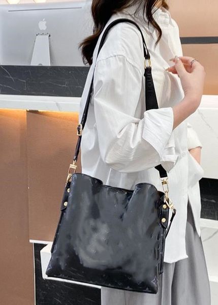 fashion presbyard high-end cow with bucket bag casual single shoulder crossbody bags
fashion presbyard high-end cow with bucket bag casual single shoulder crossbody bags