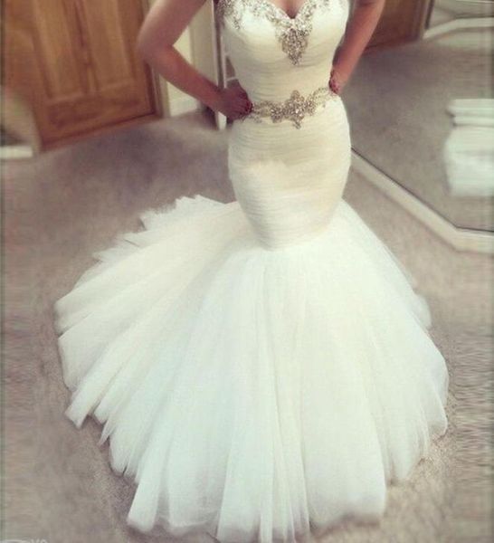 2020 new long mermaid wedding dresses sweetheart sleeveless country tulle beads crystal waist modest sheath satin plus size b1762161, White
2020 new long mermaid wedding dresses sweetheart sleeveless country tulle beads crystal waist modest sheath satin plus size b1762161, White