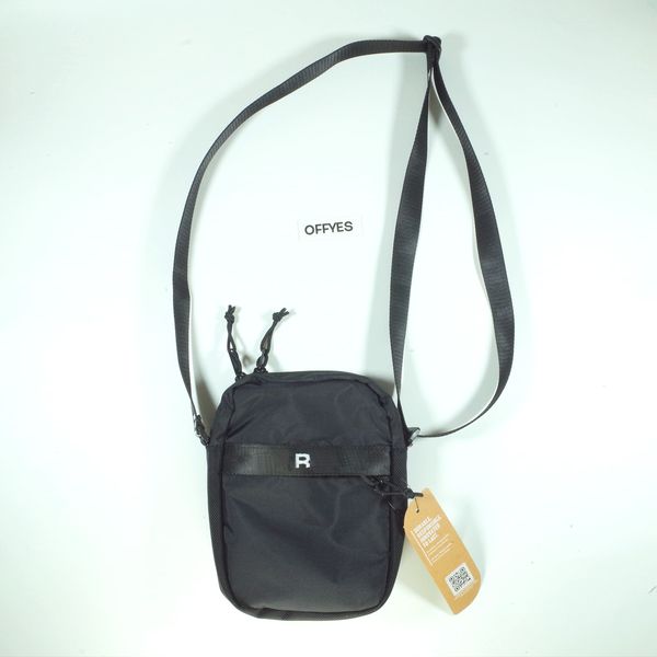 fw22 shoulder bag black women men stylish fashion outdoor hype street messenger bag cordura sling side bag crossbody pouch bag
fw22 shoulder bag black women men stylish fashion outdoor hype street messenger bag cordura sling side bag crossbody pouch bag