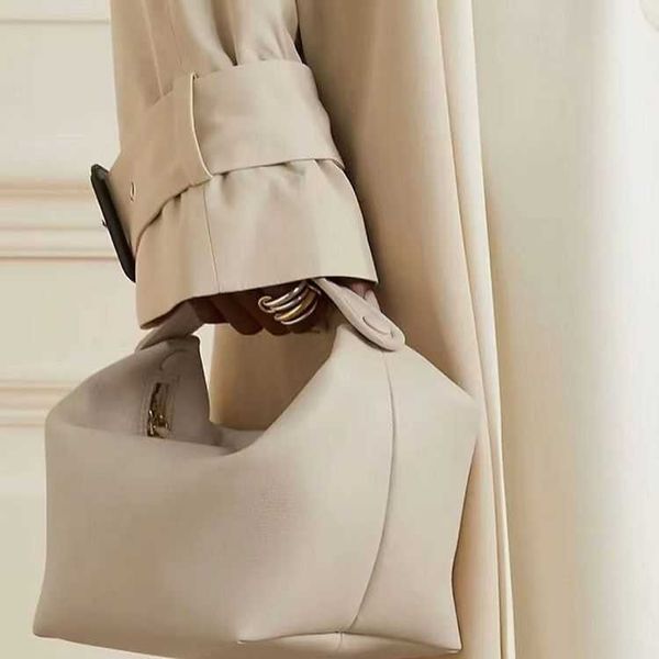 designer bags leather bag large capacity shoulder cowhide hand mother lichee grain head layer bucketclassic tote bag the row ebpo
designer bags leather bag large capacity shoulder cowhide hand mother lichee grain head layer bucketclassic tote bag the row ebpo