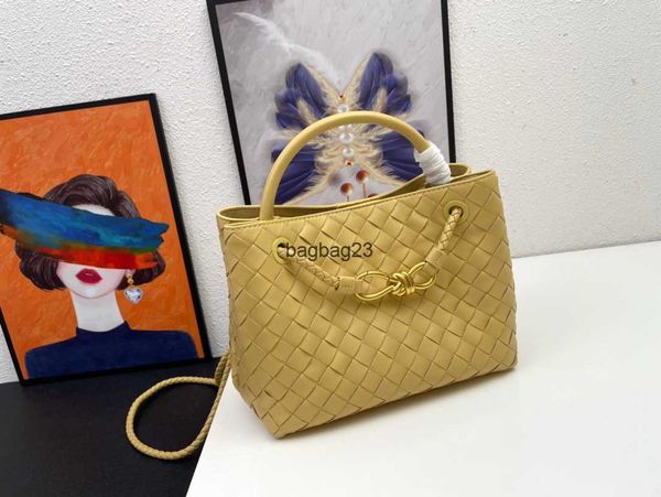 bottegaz bag women's 2023 andiamo bags bag designer girl ladies woven knitting totes bottegaz leather one shoulder crossbody versatile
bottegaz bag women's 2023 andiamo bags bag designer girl ladies woven knitting totes bottegaz leather one shoulder crossbody versatile